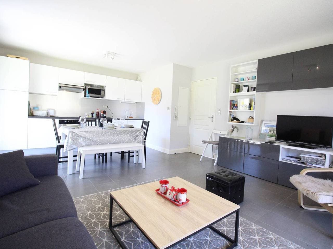 Foto 7 von 15: Moderne 51m² Wohnung in Luchon - 4 Pers, Terrasse, Parkplatz