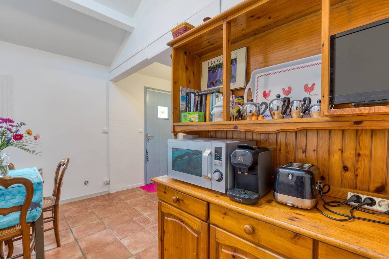 Foto 5 von 26: E Flamant Rose – Apartment mit privatem Garten und WLAN, in der Nähe von Stränden und Stadtzentrum
