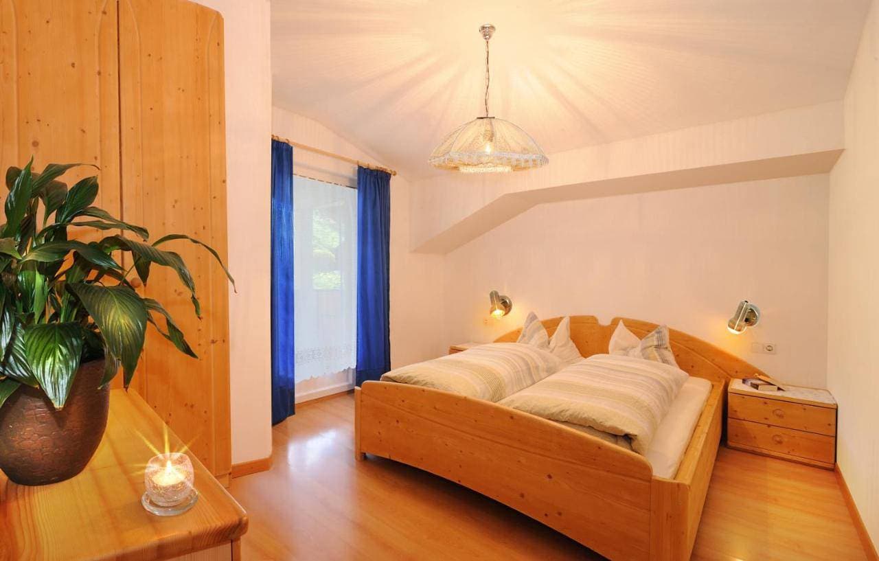 Foto 6 von 11: One-Bedroom Apartment with Mountain View