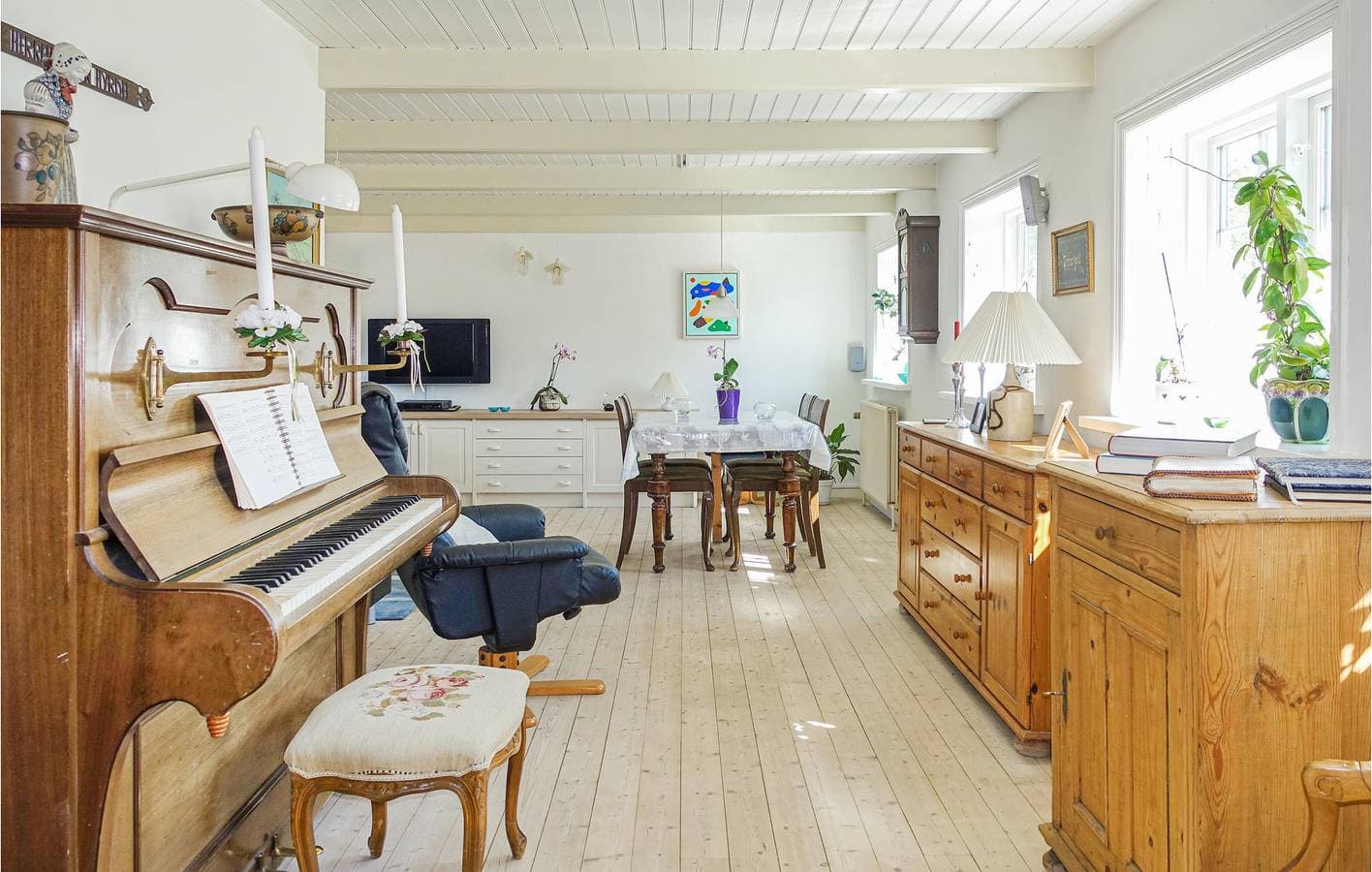 Foto 11 von 33: Ferienhaus für 5 Personen mit Terrasse