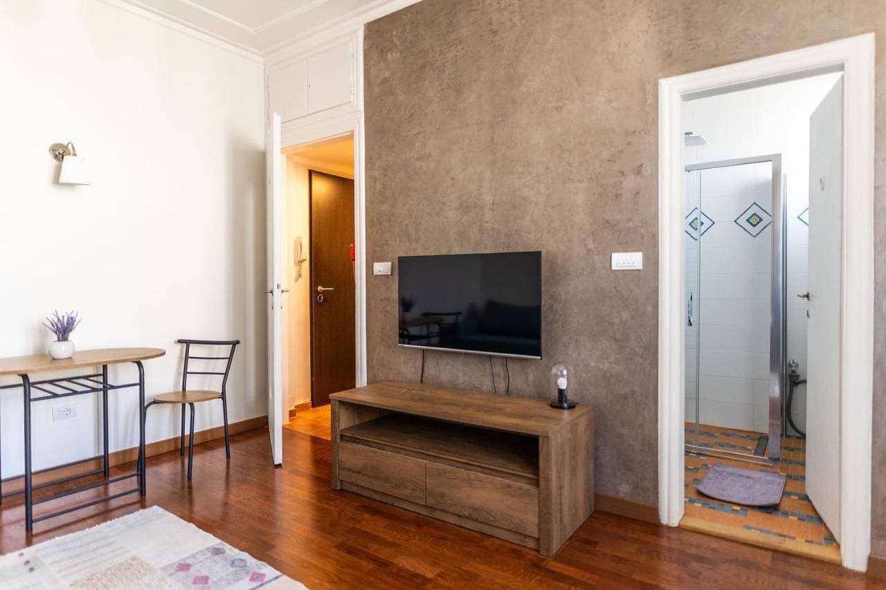 Foto 5 von 10: One-Bedroom Apartment