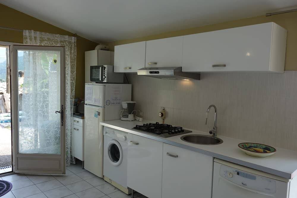 Foto 10 von 30: Villa mit ruhigem Pool 15 km von Nizza entfernt mit Terrasse, außergewöhnliche Aussicht