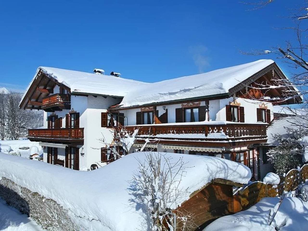 Foto 10 von 29: Ferienwohnung 'Nr. 2 Karwendel' mit Bergblick, Balkon und Wi-Fi