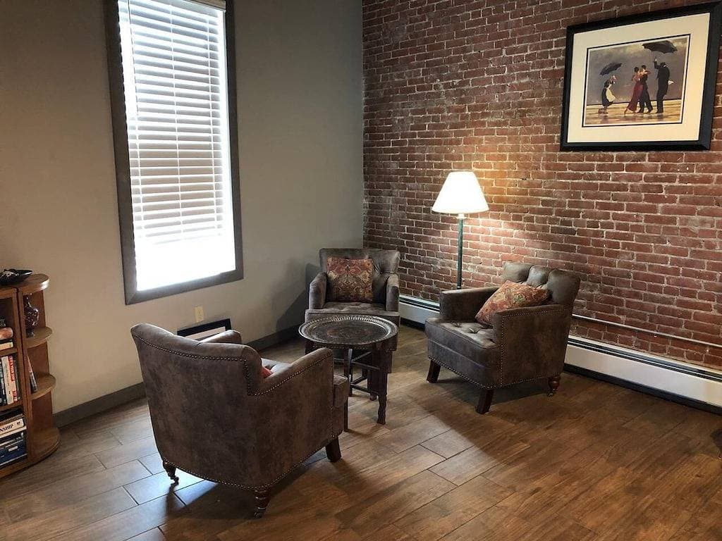 Foto 5 von 34: Erleben Sie authentisches Downeast Maine in einem 3-Zimmer-Loft mit Hafenblick