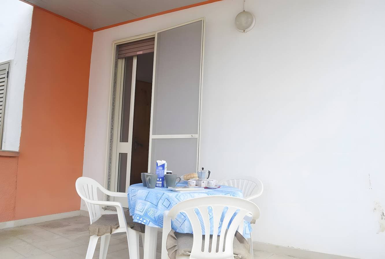 Foto 4 von 27: Casa Vacanze Chikai in San Foca – 2 Schlafzimmer, Garten, strandnah