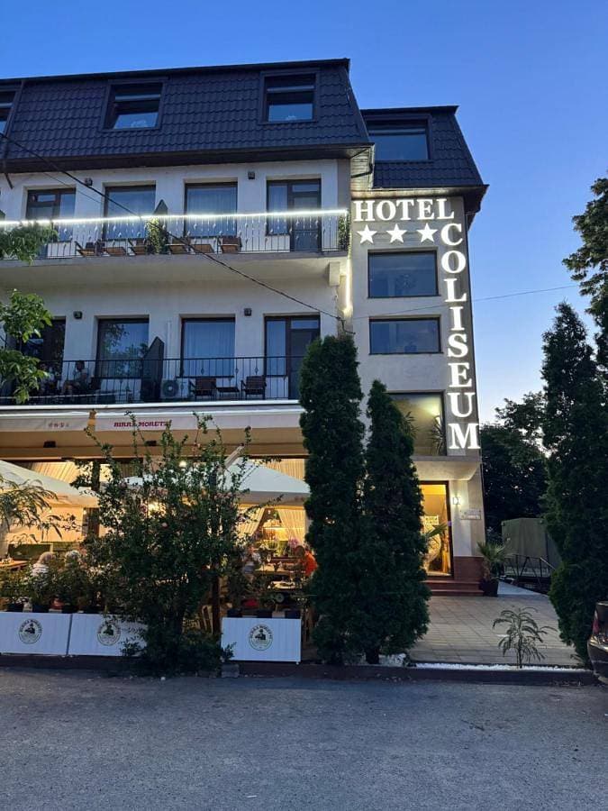 Hotel COLISEUM 1