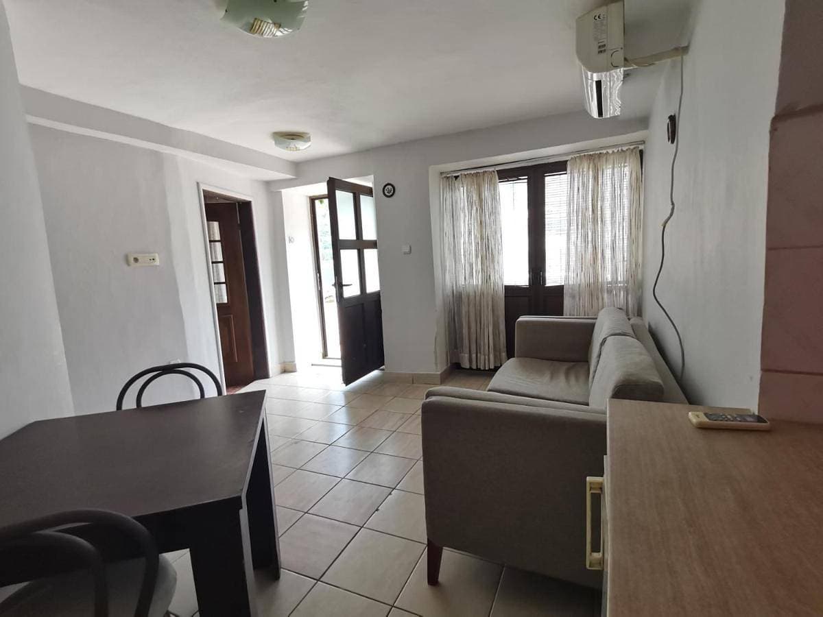 Foto 2 von 8: One-Bedroom Apartment