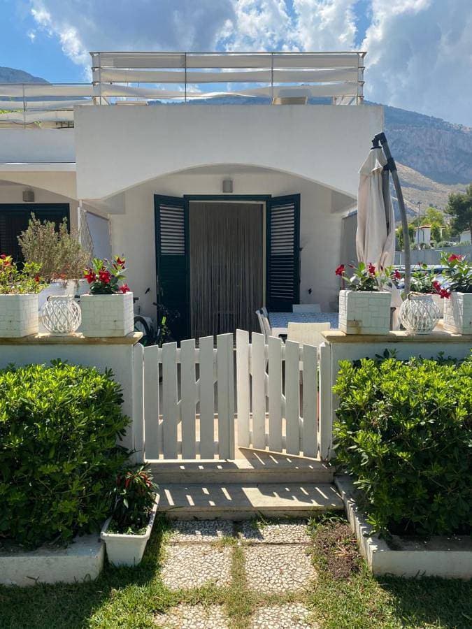 Le Palme House Isola delle Femmine 1