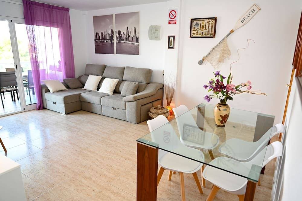 Foto 12 von 30: Ferienwohnung - Salou  grosse Terrasse, mit allem Konfort
