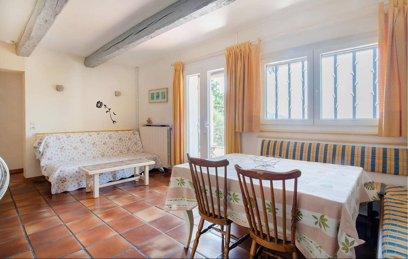 Foto 5 von 24: Wunderschöne Wohnung mit Meerblick, Pool und Parkplatz, 2 km von Grasse und Cabris entfernt