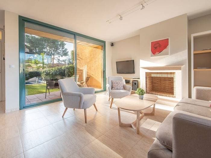 Foto 3 von 44: Ferienhaus für 8 Personen mit Balkon