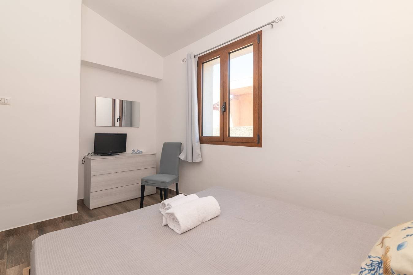 Foto 13 von 25: Ferienhaus 'Mavi Primo Piano' mit privater Terrasse, WLAN und Klimaanlage