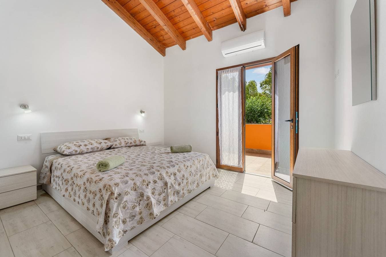 Foto 7 von 25: Apartment 'Maria Rosa' mit privater Terrasse, WLAN und Klimaanlage