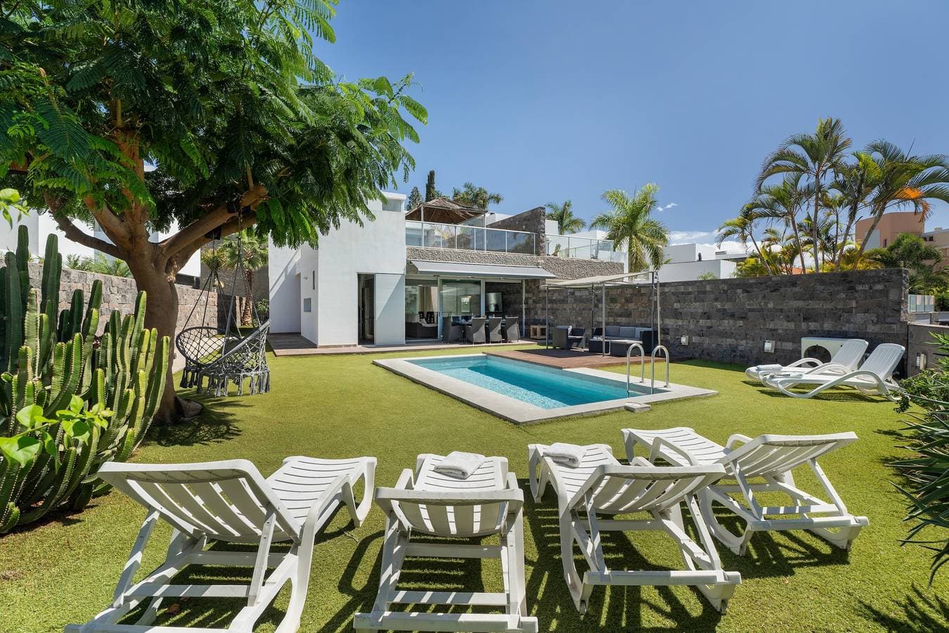 Villa Playa del Duque 1