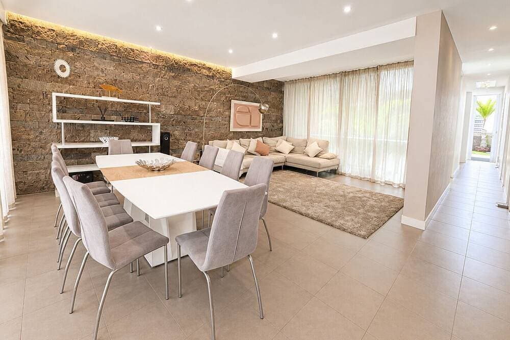 Foto 11 von 30: Fabelhafte Villa mit Pool in toller Lage!