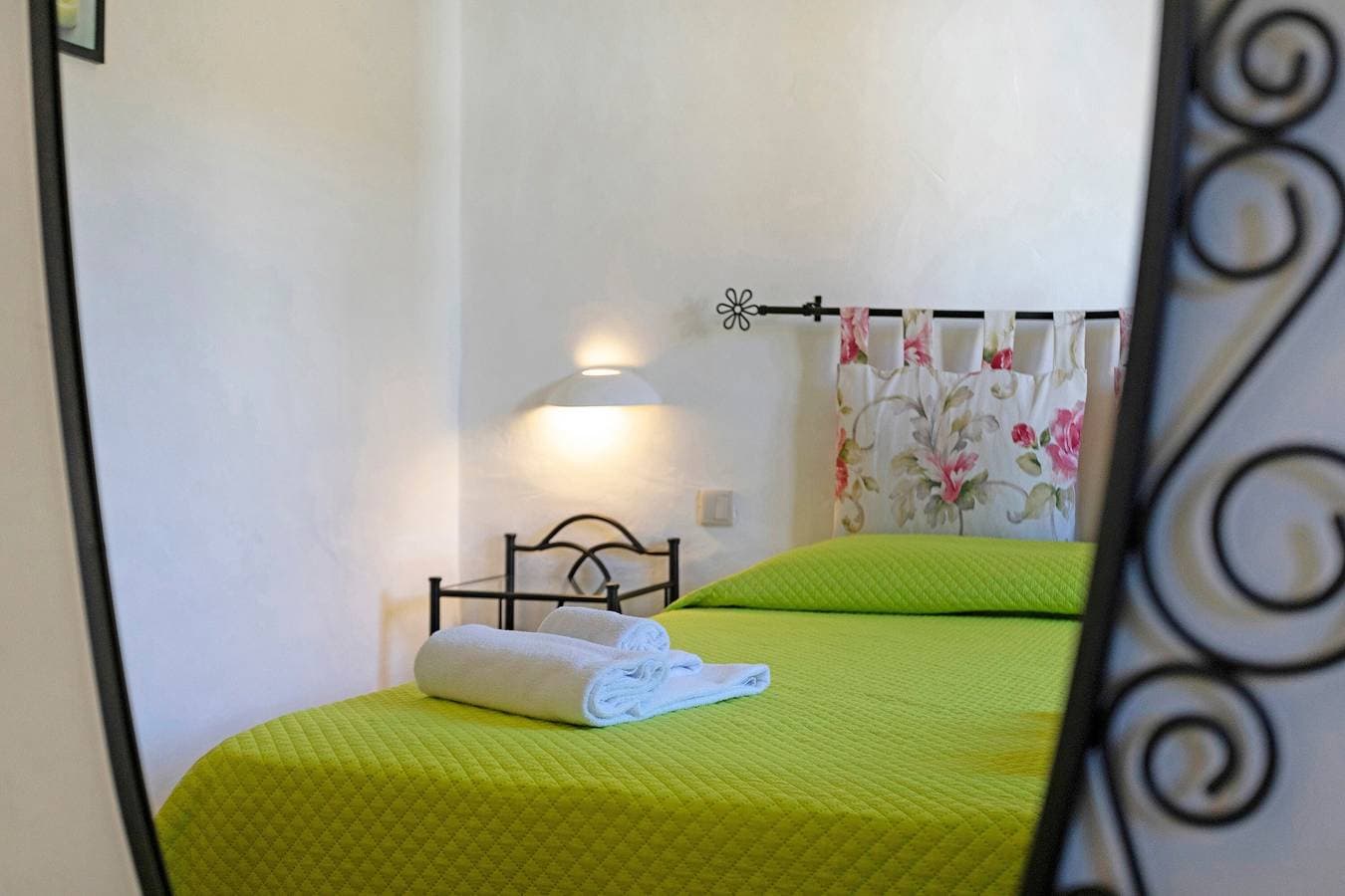 Foto 5 von 25: Ferienhaus Monte do Tanoeiro - Casa da Barrica mit WLAN und Garten