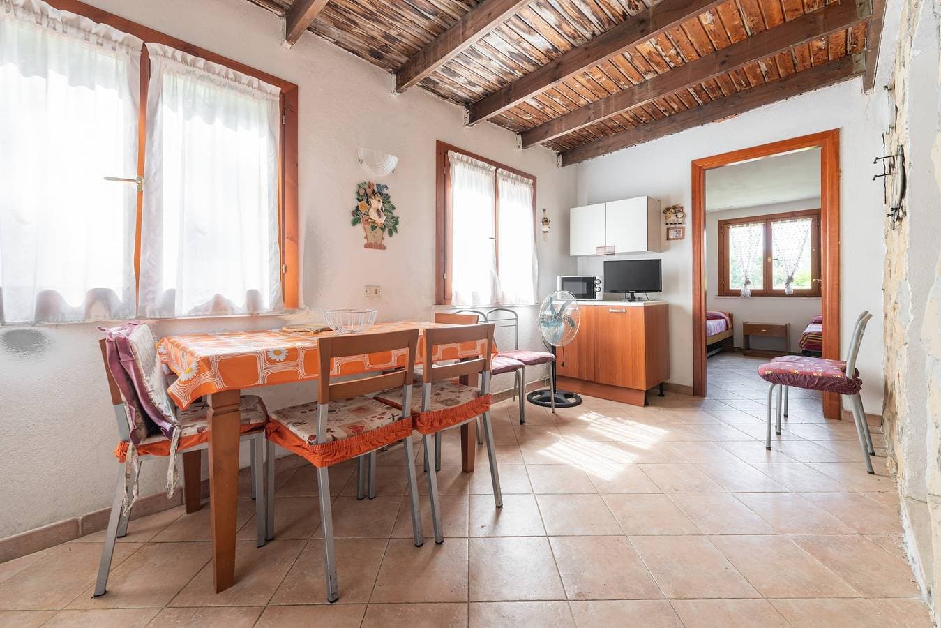 Foto 7 von 26: Haustierfreundliches Ferienhaus Villa Melograno mit Garten, Terrasse und BBQ