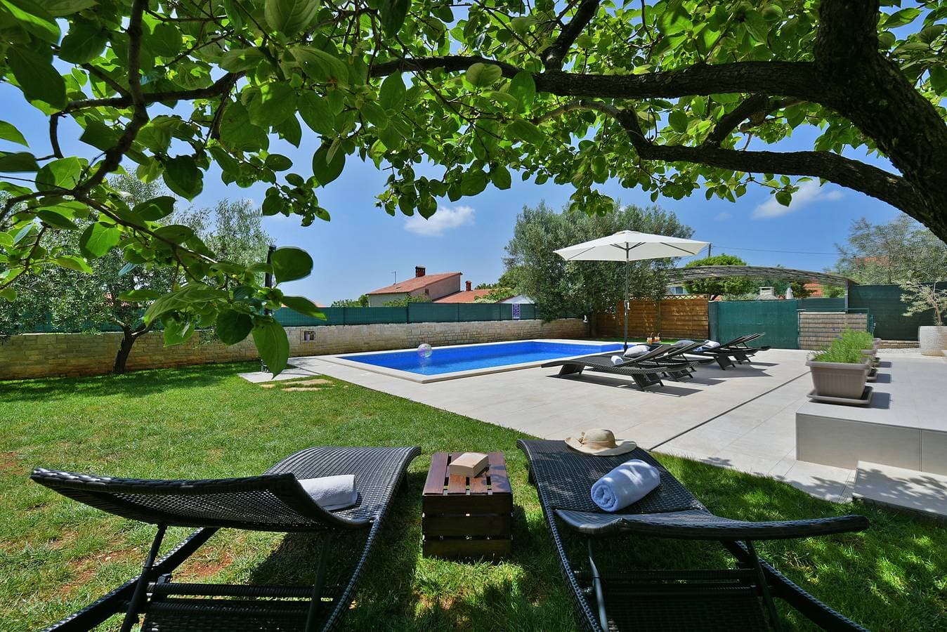 Foto 4 von 26: Villa für 6 Personen mit Garten