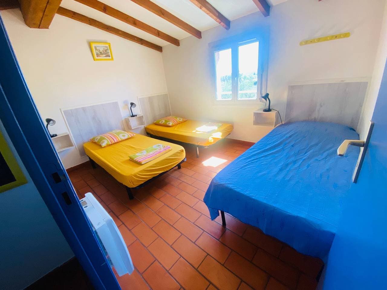 Foto 10 von 25: Ferienhaus 'Maison, piscine, animaux, jardin' mit Gemeinschaftspool, privater Terrasse und WLAN