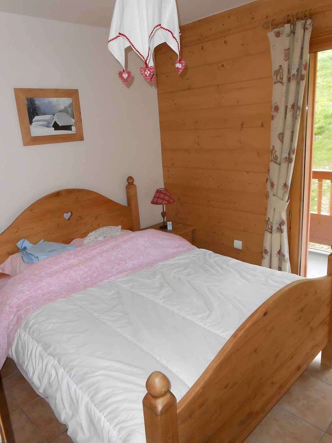 Foto 10 von 12: Appartement 'Les Alpages' mit Bergblick, Balkon und WLAN