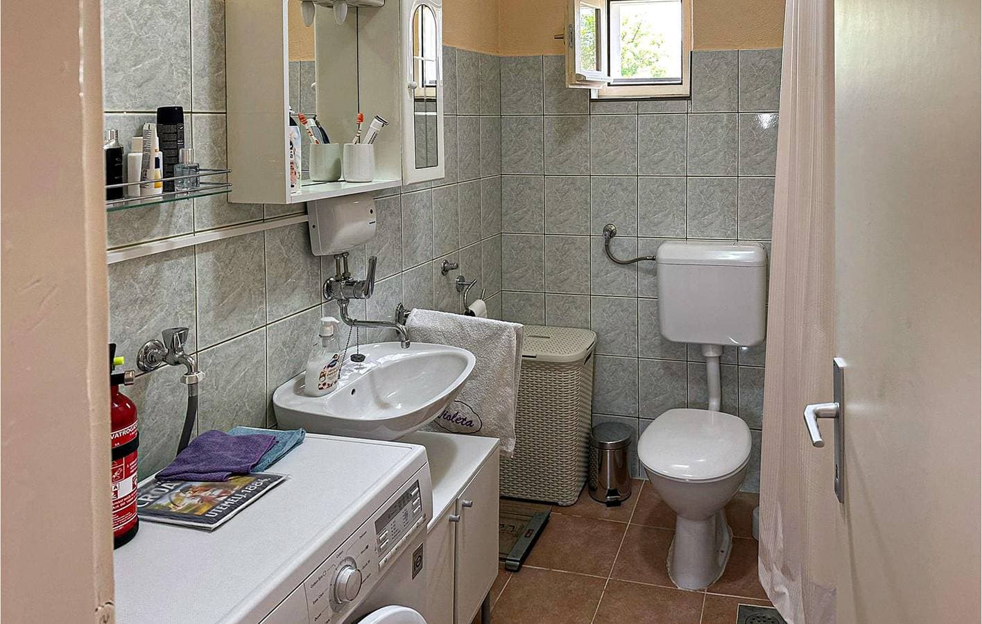Foto 13 von 22: Gemütliche Ferienwohnung mit Terrasse, Küche, WLAN und Parkplatz