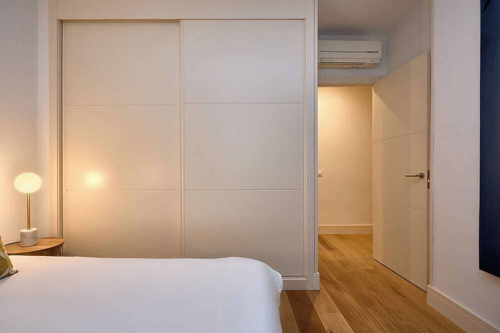 Foto 9 von 30: Oasis & Design in Central Alcalá | 3 Bedrooms | 2 Bathrooms | Private Patio