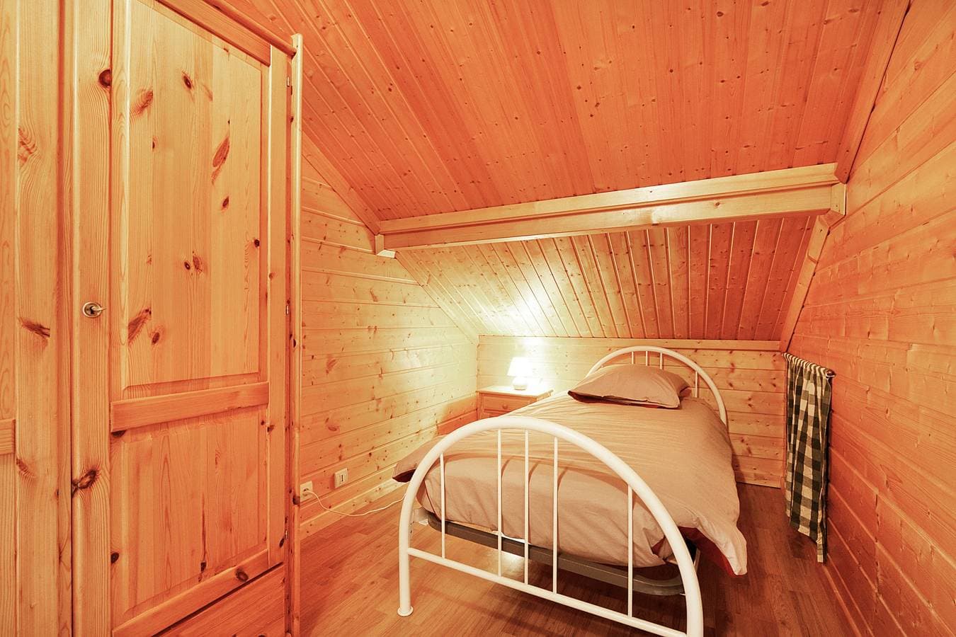 Foto 9 von 14: Ferienhaus für 10 Personen mit Terrasse