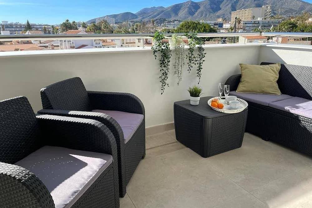 Holidays2Torremolinos Alamos 3 bedroom & terrace & pool 1
