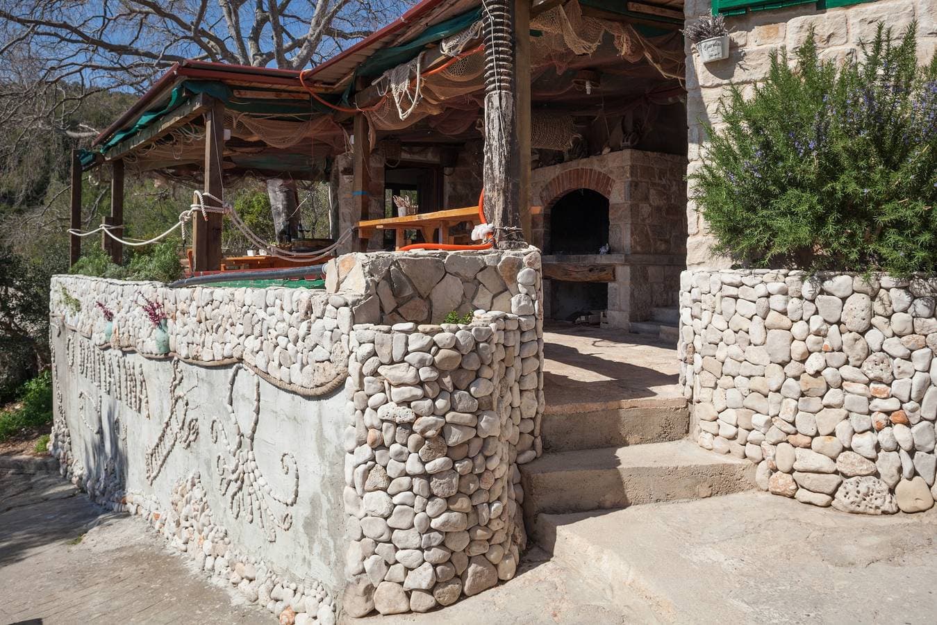 Foto 6 von 29: 1-Zimmer-Haus am Strand Bucht Tvrdni Dolac, Hvar K-13018