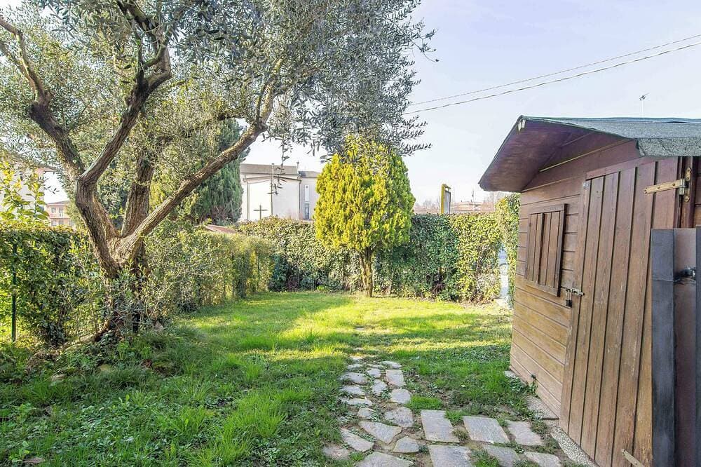 Foto 9 von 12: 5 Beds - Garden - Pvt Parking - Independent