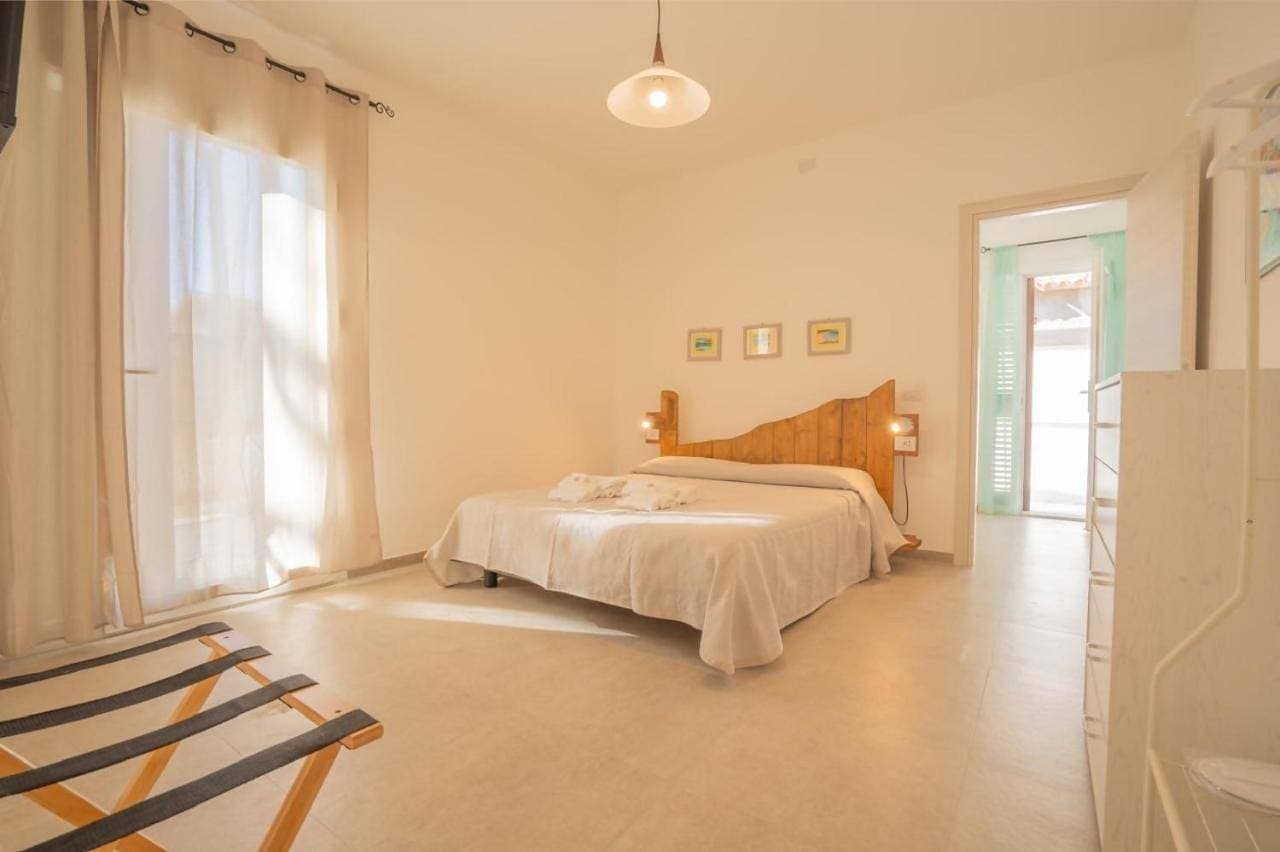 Foto 6 von 33: One-Bedroom Apartment with Terrace