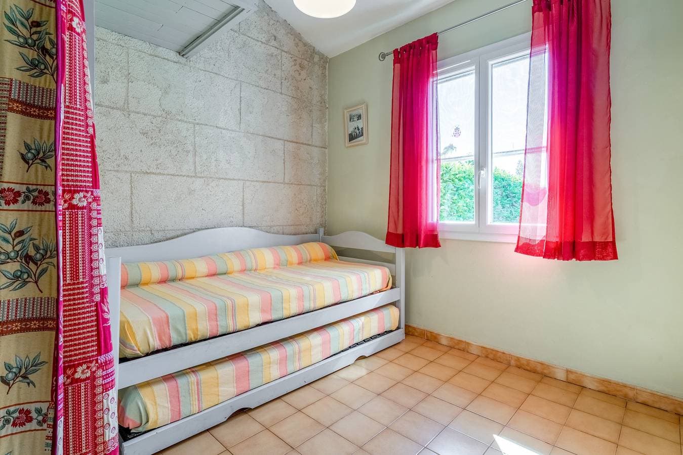 Foto 11 von 31: Ferienhaus 'Gite Fontenelle Alpilles' mit Gemeinschaftspool, WLAN und Klimaanlage