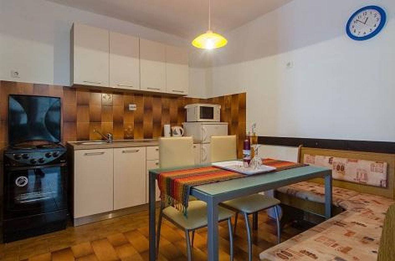 Foto 7 von 23: Ferienwohnung in Trogir mit Meerblick, Balkon, Klimaanlage, W-Lan (5055-1)