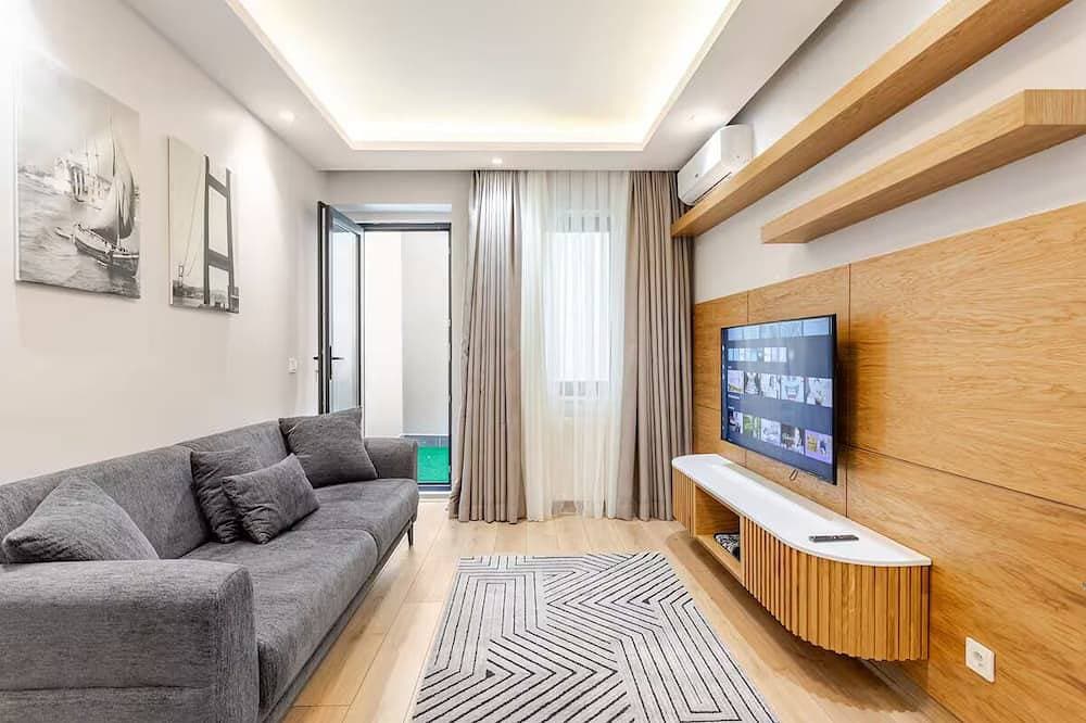 Foto 8 von 19: New Family Flat near Cevahir Mall, Şişli