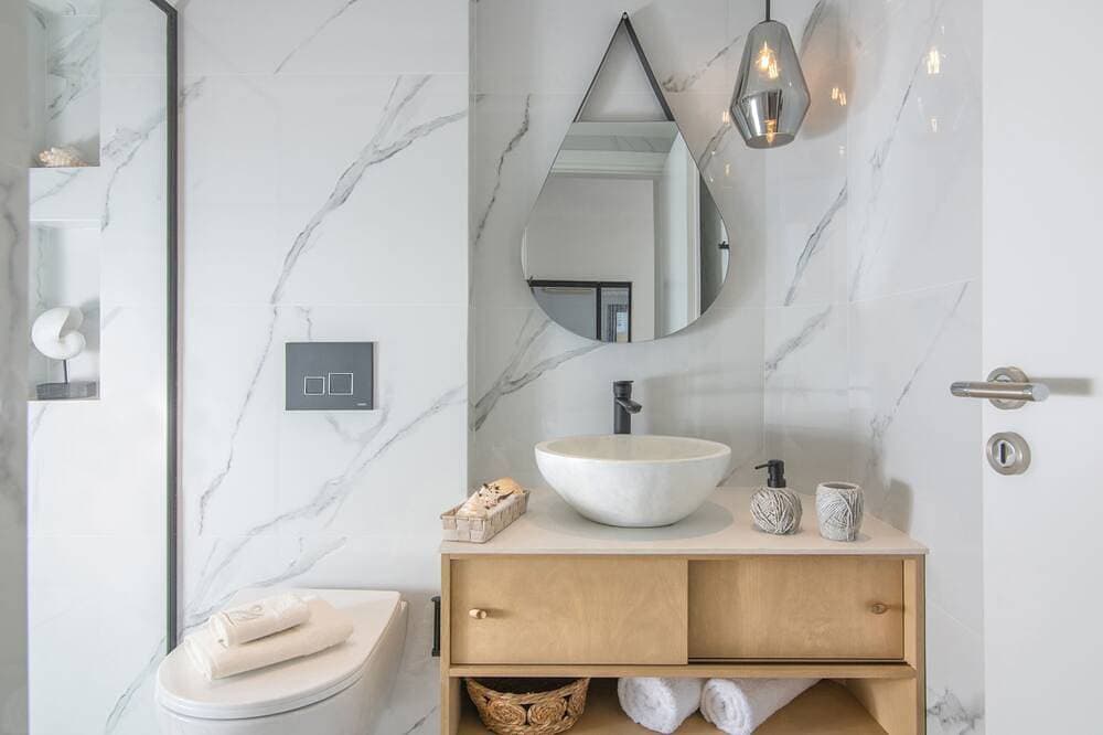 Foto 6 von 8: New Aether Apartment near the sea