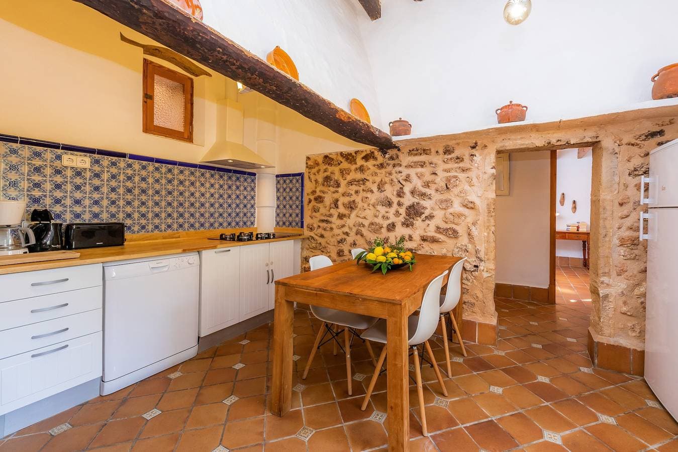Foto 13 von 28: Agroturismo „Llevant“ mit WLAN, Terrasse, Pool & Garten – geteilt mit 5 Unterkünften