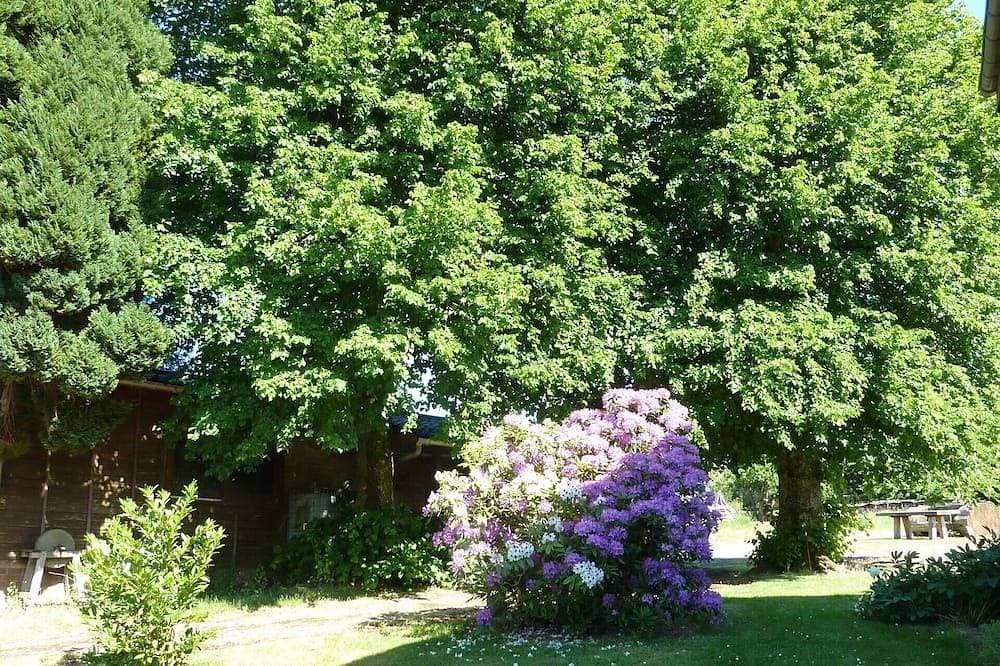 Foto 9 von 30: \"Chez Lulu - Kuscheliges Ferienhaus mit Nordischer Badwanne ** / Sauna Ardennen