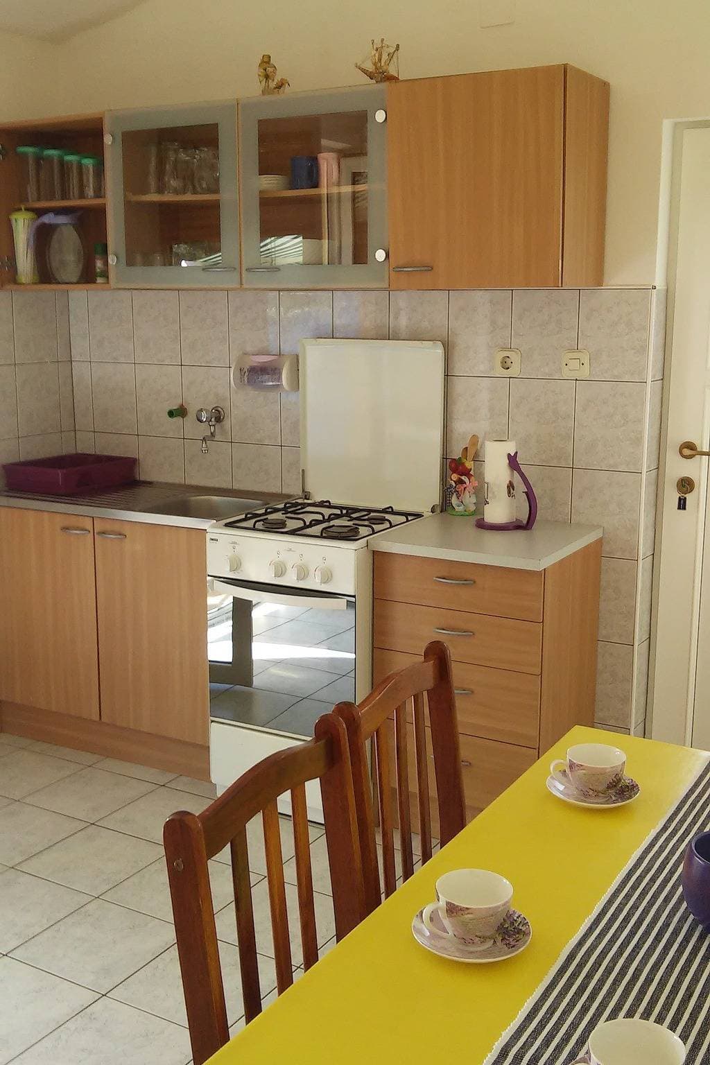 Foto 13 von 18: 1-Zimmer-Ferienwohnung am Strand Bucht Skozanje, Hvar A-14899-b