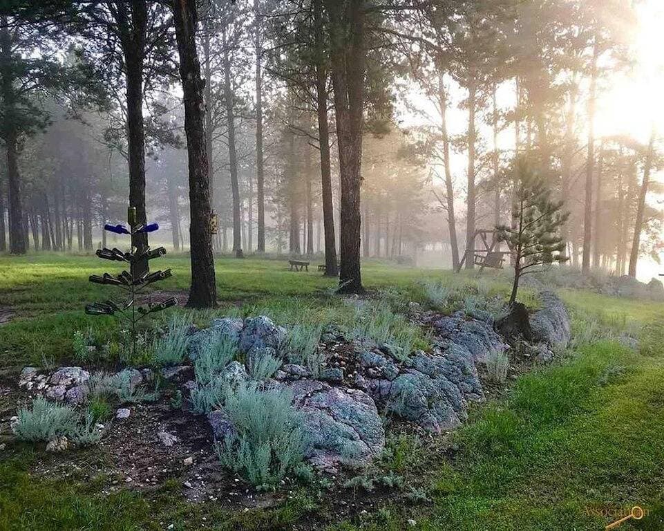 Foto 10 von 19: New! Glamping A-Frames, Stargazer 3 at Dakota Dream