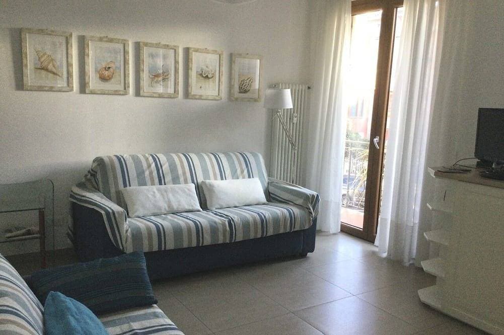 Foto 9 von 30: Helle und komfortable Wohnung mit Terrasse direkt am Meer