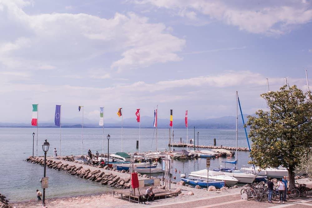 Foto 12 von 19: Daisy Apartment - 50 Meter vom See und dem Strand entfernt
