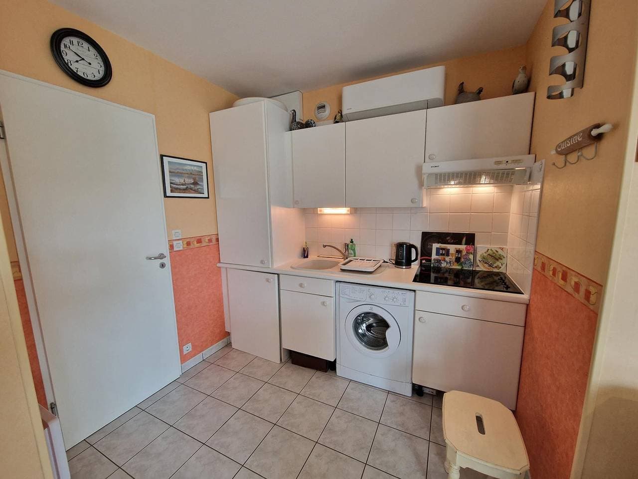 Foto 5 von 13: Chatelaillon-Plage Zentrum: Wohnung 4 Pers, Balkon, Parkplatz, Pool, WLAN