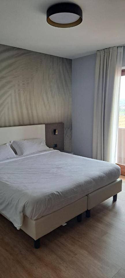 Foto 8 von 12: Double Room with Balcony