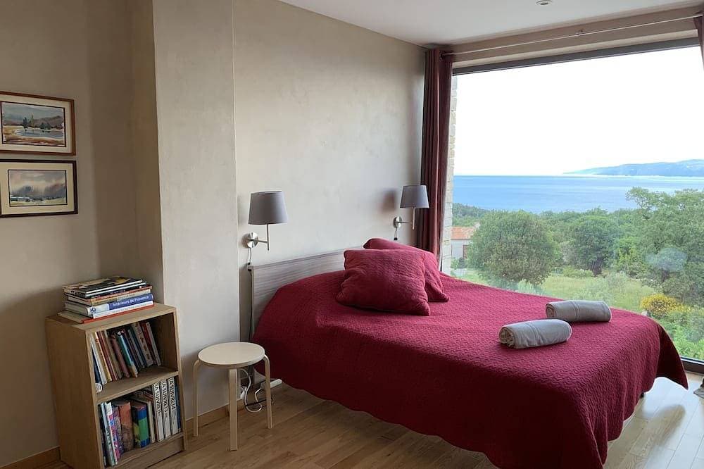 Foto 4 von 30: Zeitgenössische Villa am Meer in Istrien