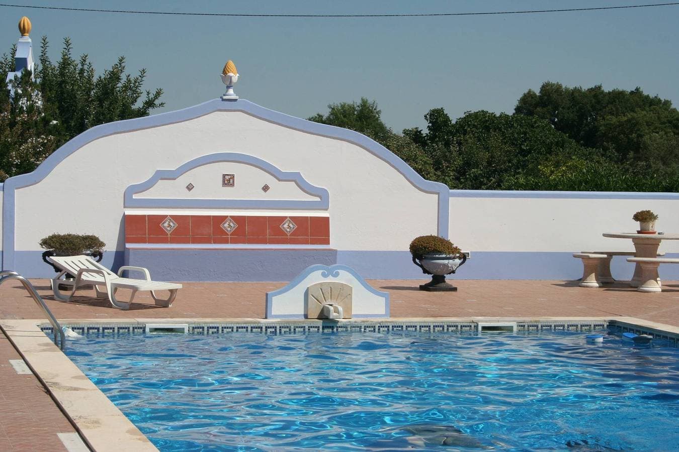 Foto 7 von 39: Landhaus 'Casa da Quinta' mit Gemeinschaftspool und Gemeinschaftsgarten