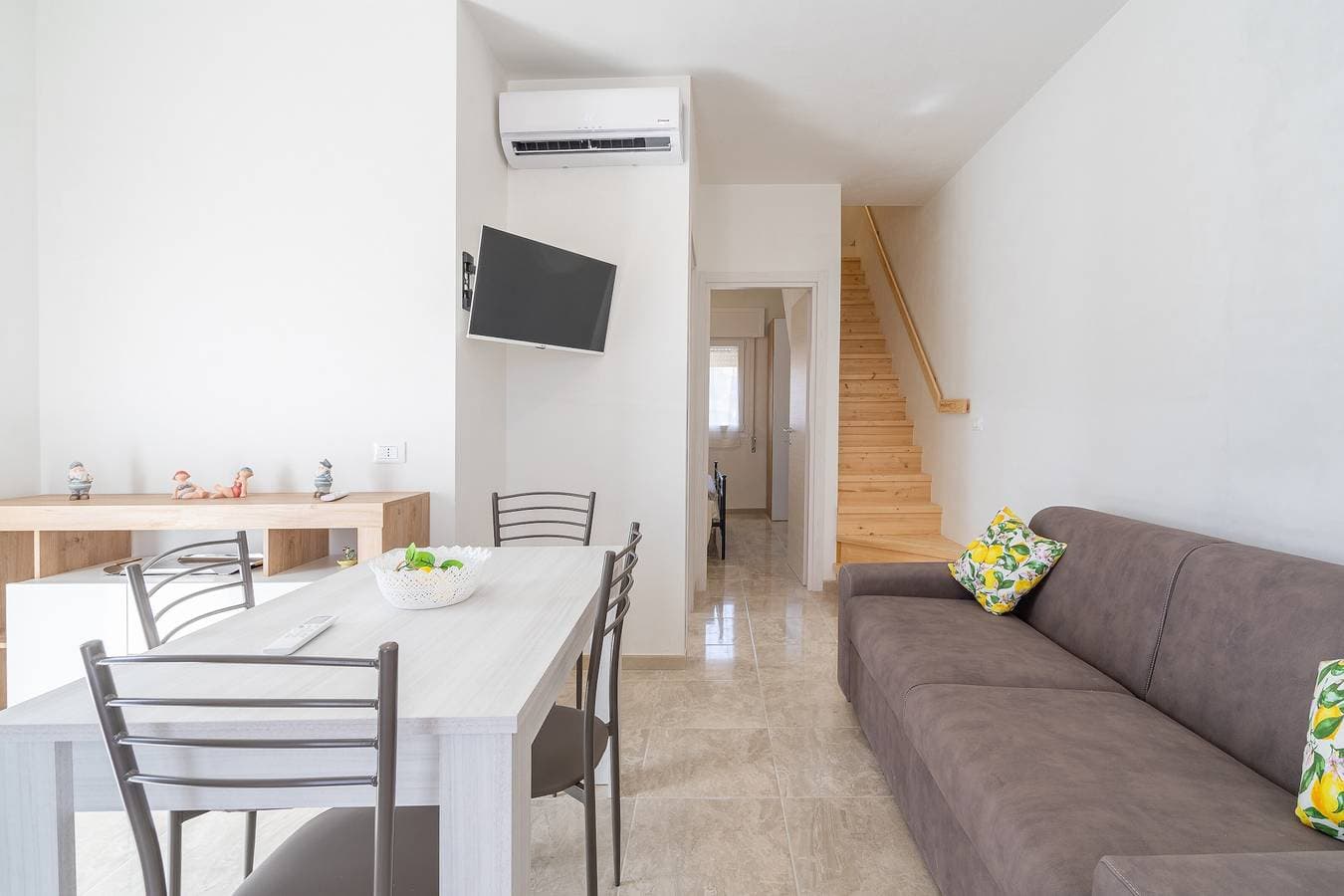 Foto 2 von 29: Ferienwohnung 'Appartamento Nemo' mit Meerblick, WLAN und Klimaanlage
