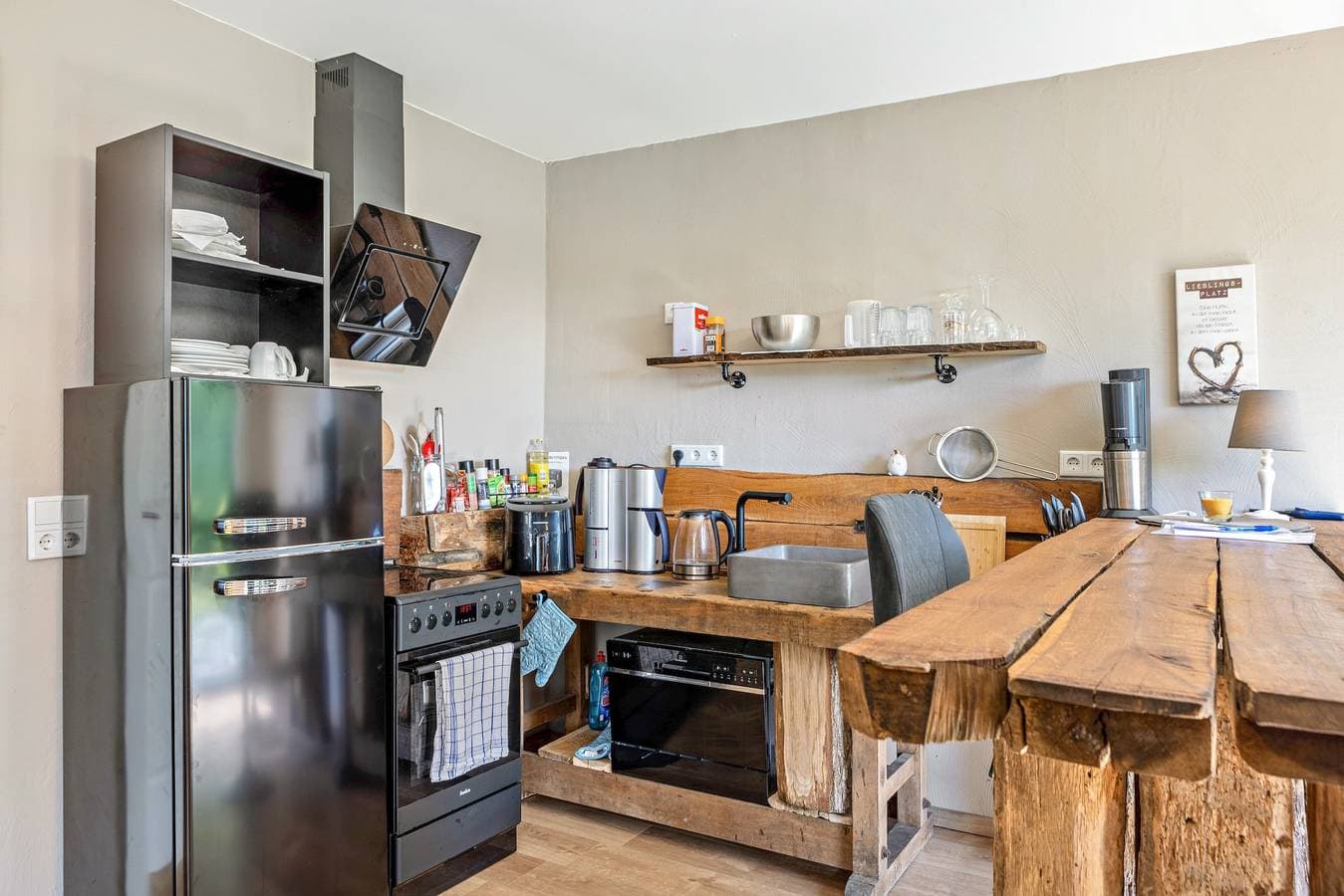 Foto 4 von 21: Ferienwohnung In Helsa mit Bergblick