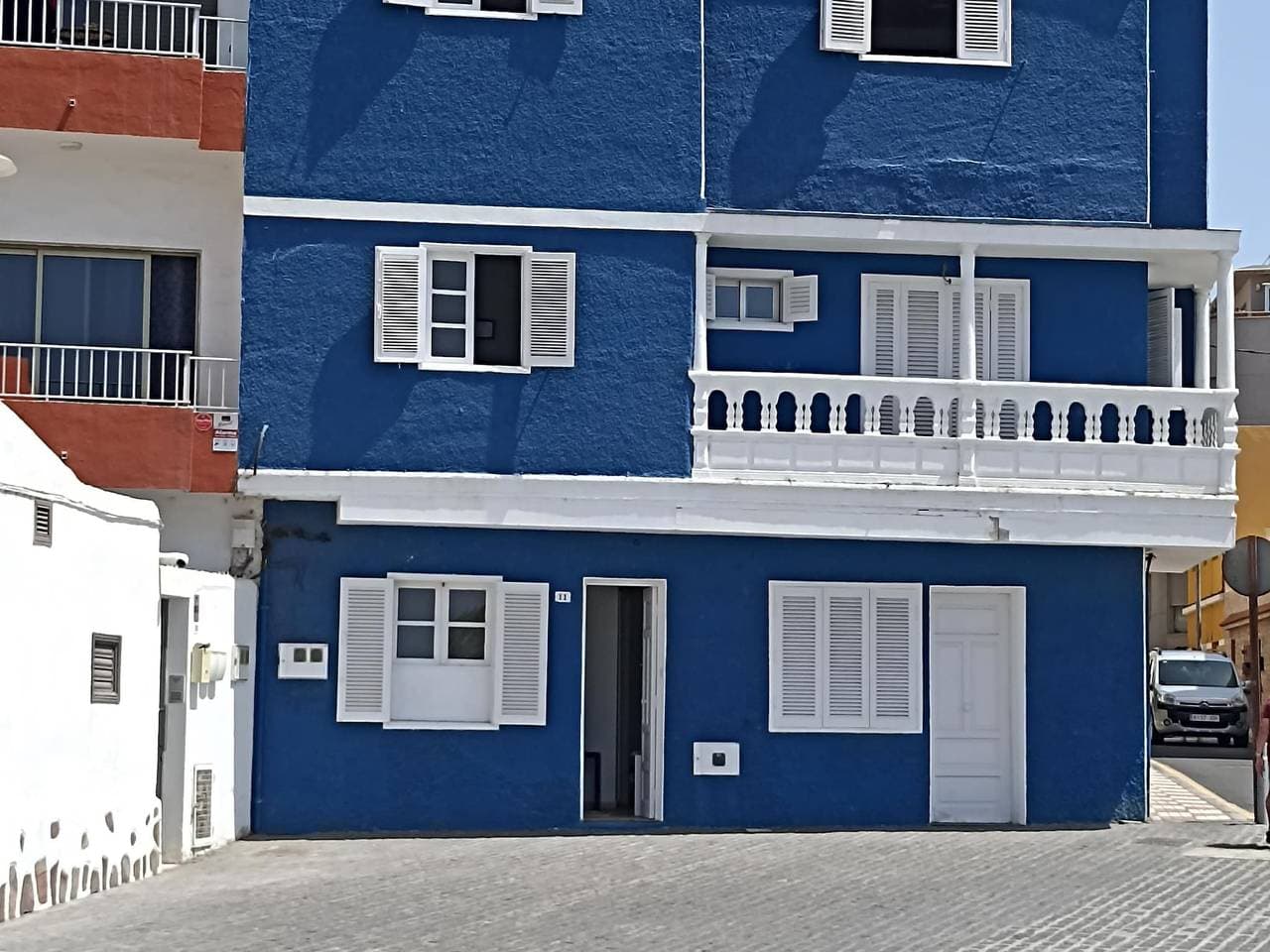 Foto 9 von 38: Ferienwohnung für 8 Personen mit Balkon
