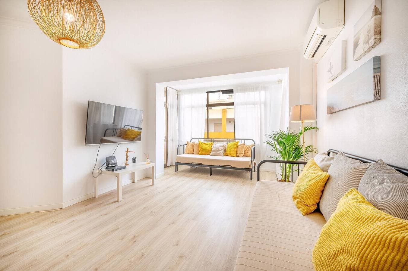 Foto 11 von 31: Ferienwohnung für 4 Personen mit Terrasse