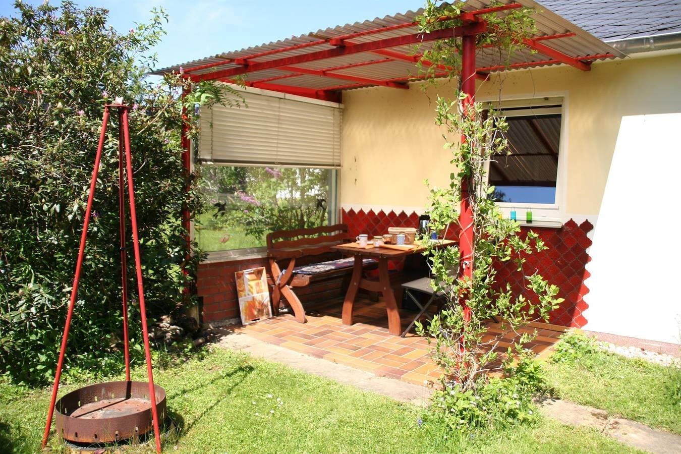 Foto 2 von 11: Ferienhaus, Dusche und Badewanne, Nichtraucher